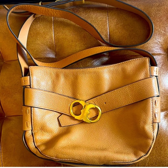 Tory Burch Handbags - Tory Burch tan leather crossbody purse. Pls note all pics.
